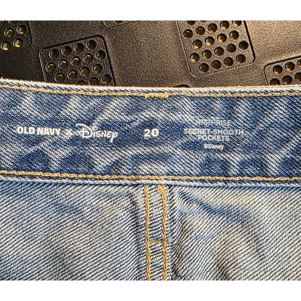 Old Navy x Disney High Waisted OG‎ Jean Cut Off Shorts Size 20 - Picture 5 of 7